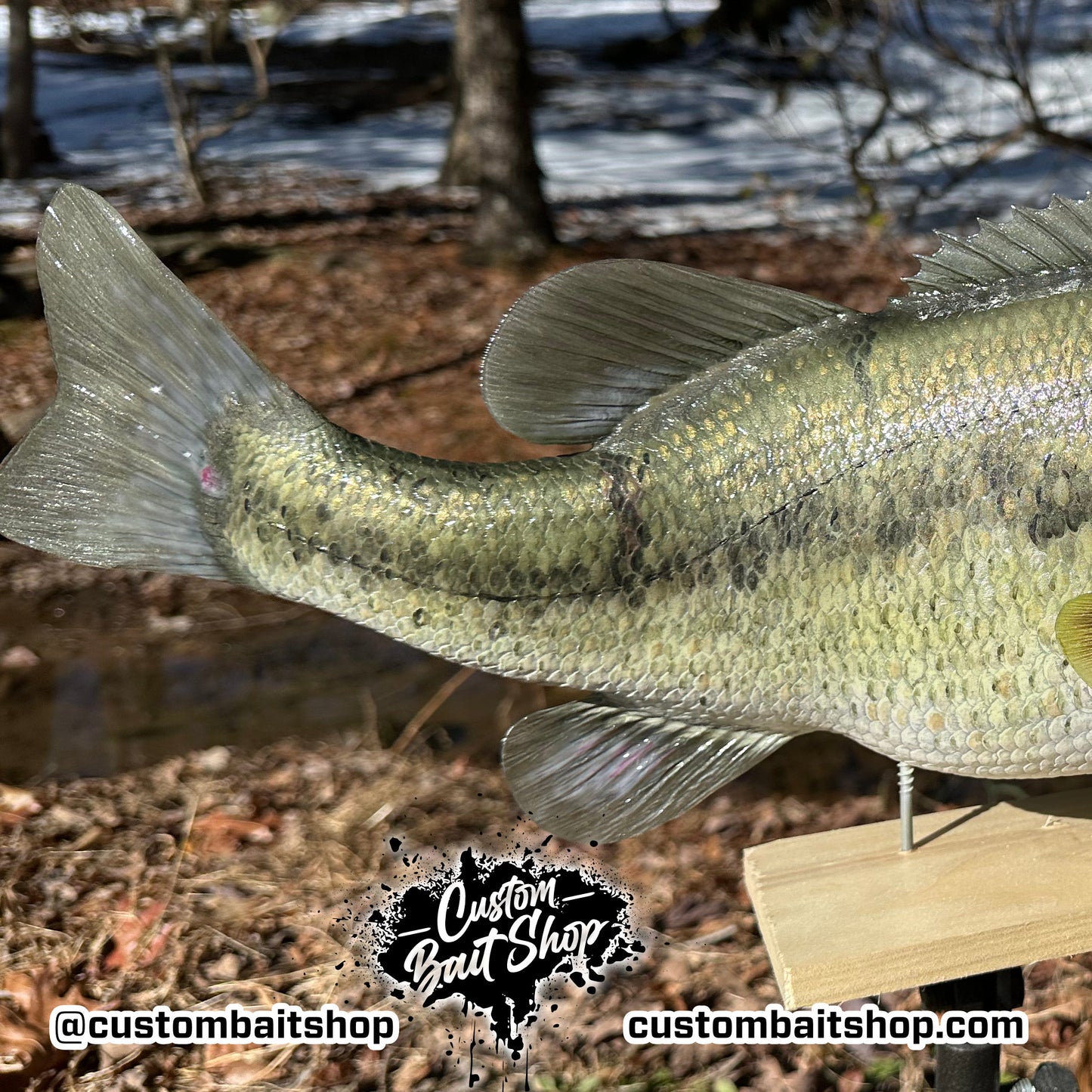 Largemouth Bass Replica (deposit)