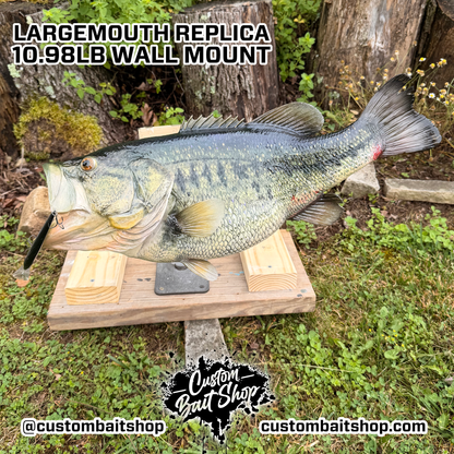 Largemouth Bass Replica (deposit)